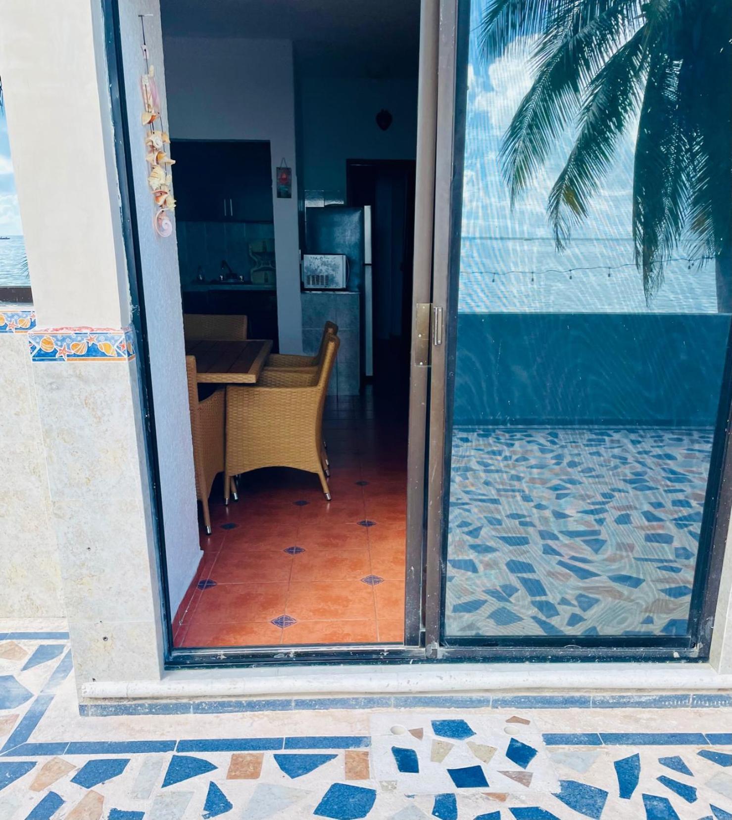 Punta Me Apartments With Nice Sea View & Beach 칸쿤 외부 사진